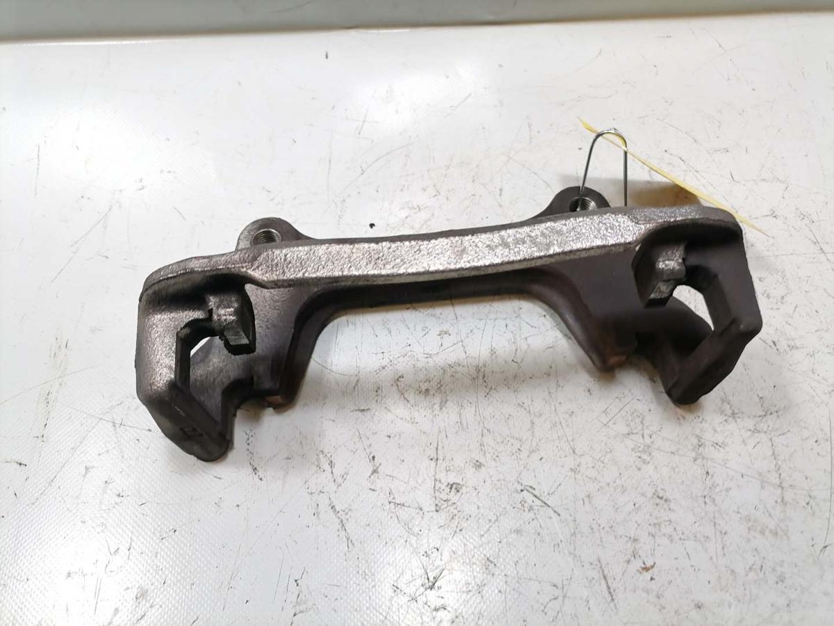 VW Passat B9 original Bremssatteltr&auml;ger vorn 1,5 E-Hybrid 110KW Bj.2024